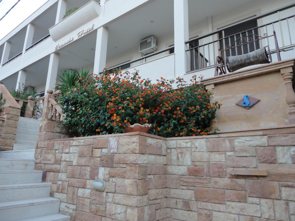 Oceania Hotel Karfas Exterior photo